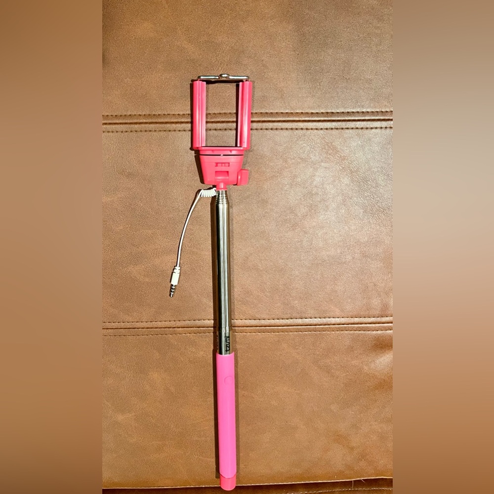 TZUMI - Adjustable Pink & Silver Selfie Stick